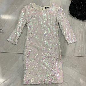 Gorgeous and flattering white sequin NYE dress